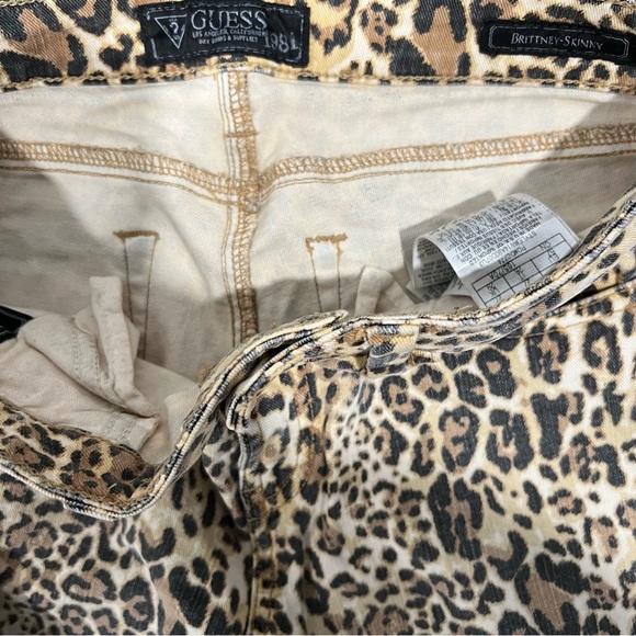 Guess leopard print jeans - Picture 2 of 4